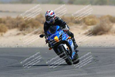 media/Mar-28-2022-Superbike Trackdays (Mon) [[b8603d0f67]]/Open Track Time/Turn 16/